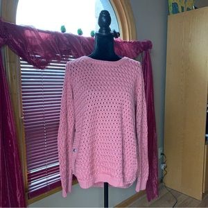 VENUS PINK LONG SLEEVE CUTE BUTTON SWEATER SIZE LARGE